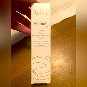 Avene Retinal Cream brand new